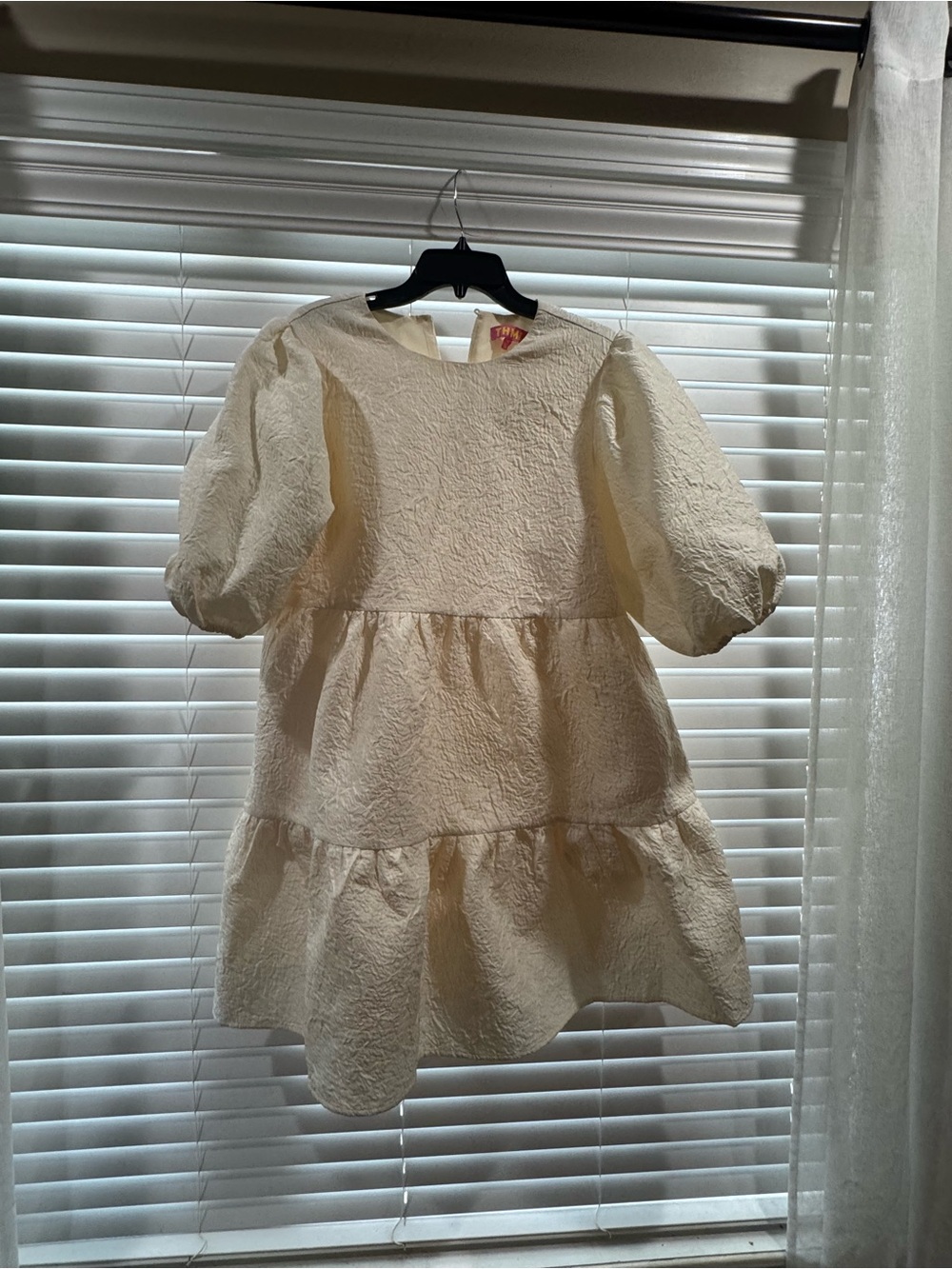 THML Cream Textured Tiered Puff-Sleeve Dress